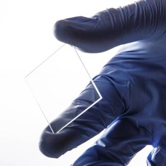 Silicon Dioxide (SiO2) 10mm x 5mm x 1mm x 1pc SUBST-SIOX-0001W